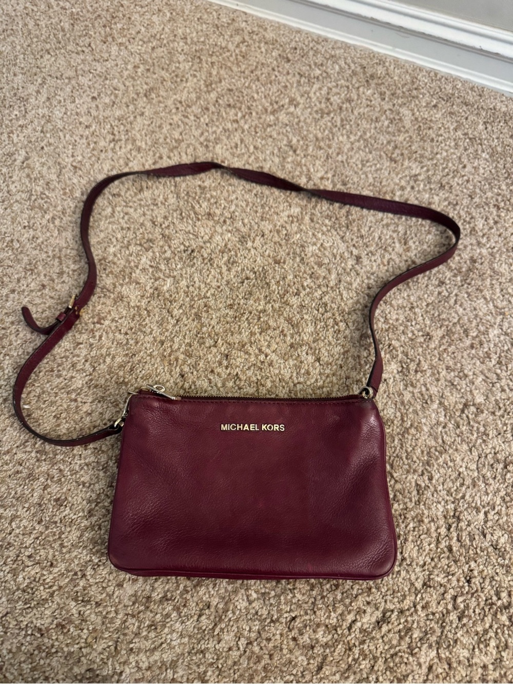 MICHAEL KORS Burgundy Leather Crossbody Bag
